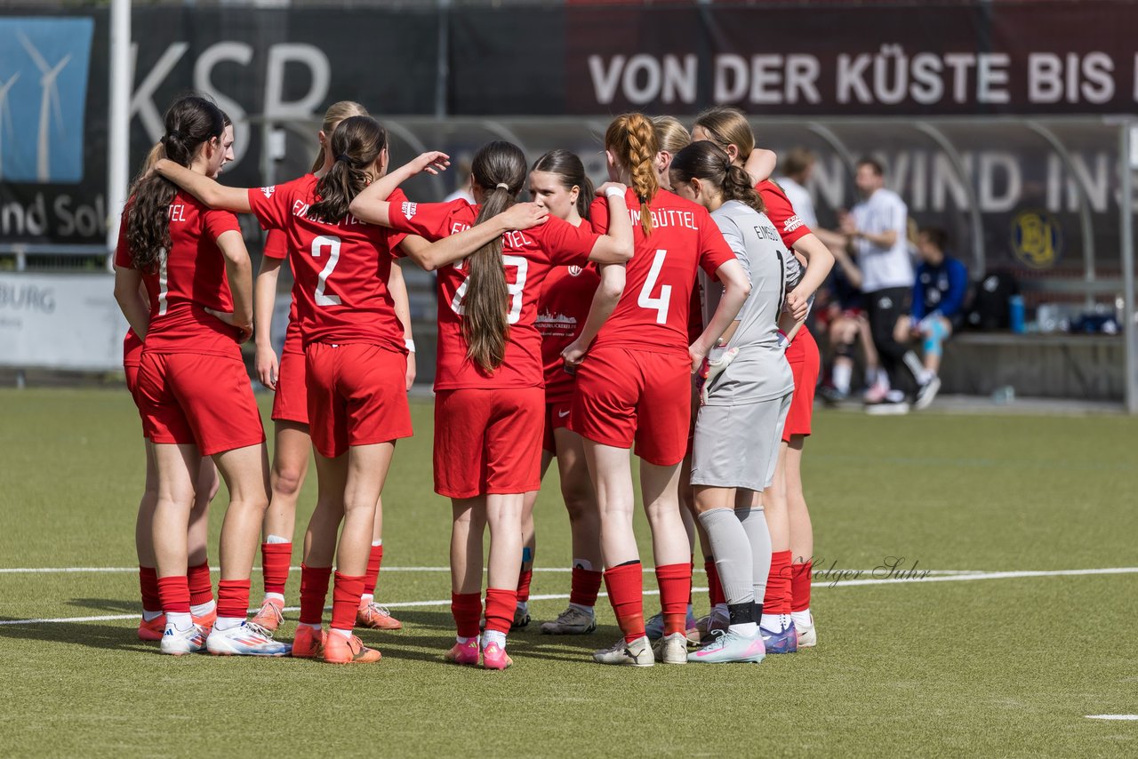 Bild 230 - wBJ Lotto Pokal Finale  Eimsbuetteler TV - Hamburger SV : Ergebnis: 0:3